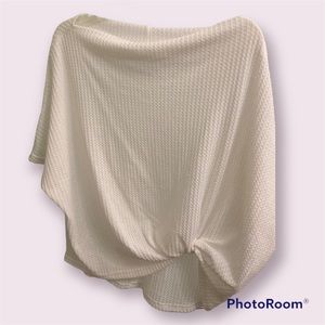 White dolma crop top